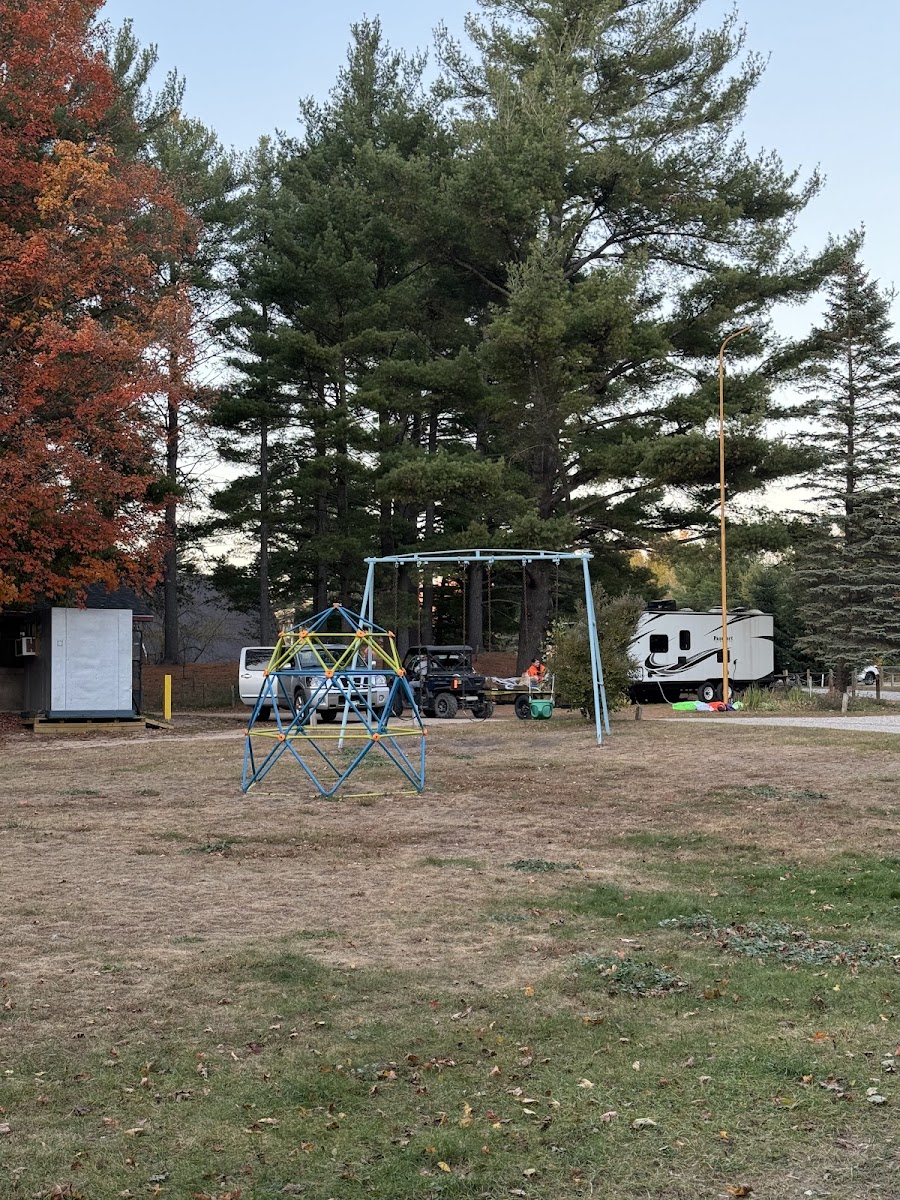 Cover image for Vacation Trailer Park